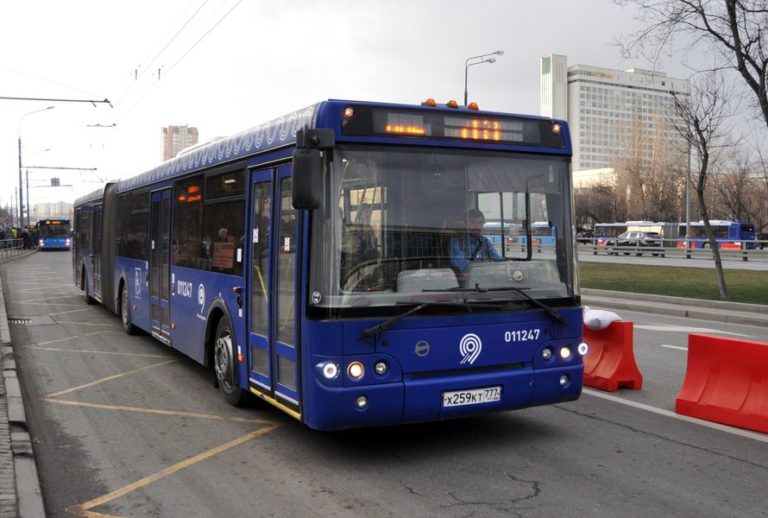 Где остановка автобусов во внуково